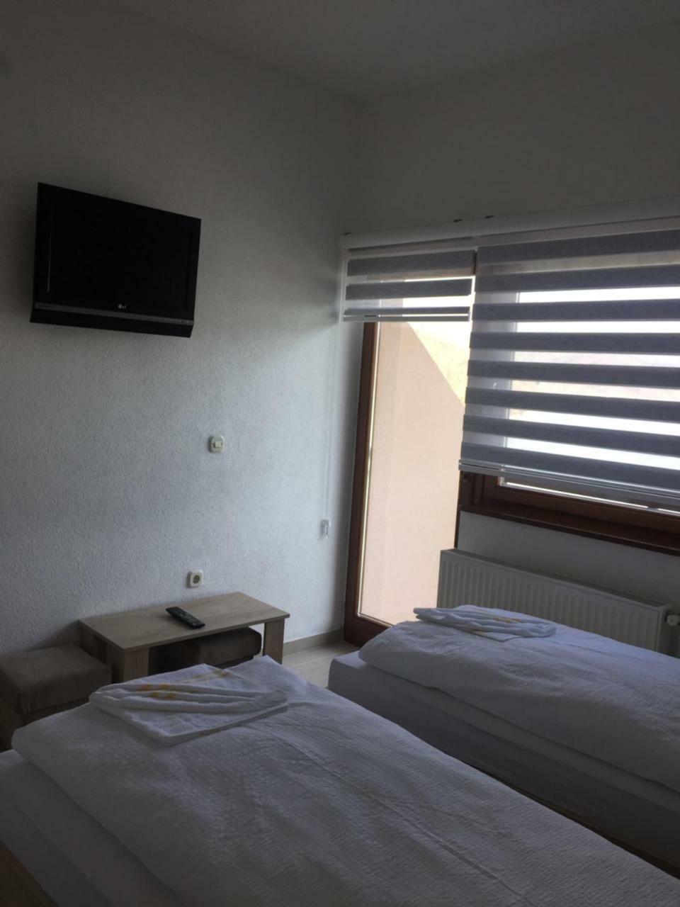 Pansion Asim Bed & Breakfast Jablanica ภายนอก รูปภาพ